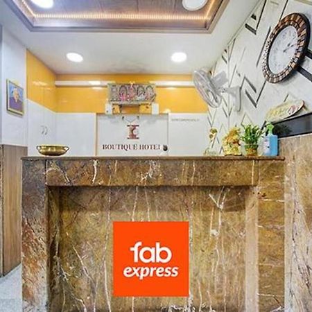 Fabexpress I5 Boutique Hotel Csennai Kültér fotó