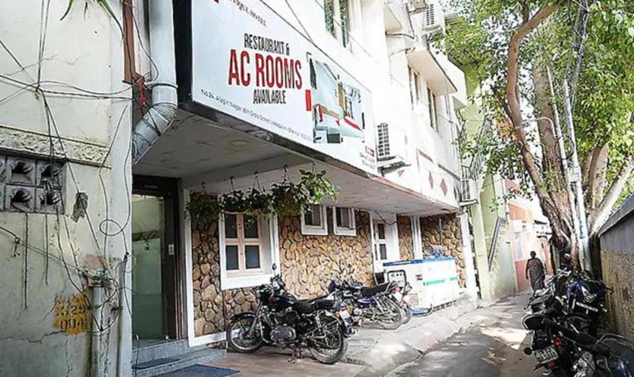 Fabexpress I5 Boutique Hotel Csennai Kültér fotó